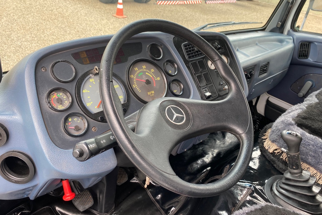 Mercedes Benz MB 1718 - 11/11 8