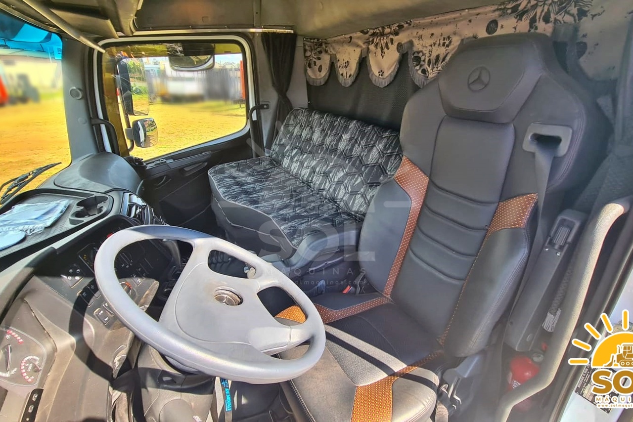 Mercedes Benz MB3344 Plataforma - 18/19 15