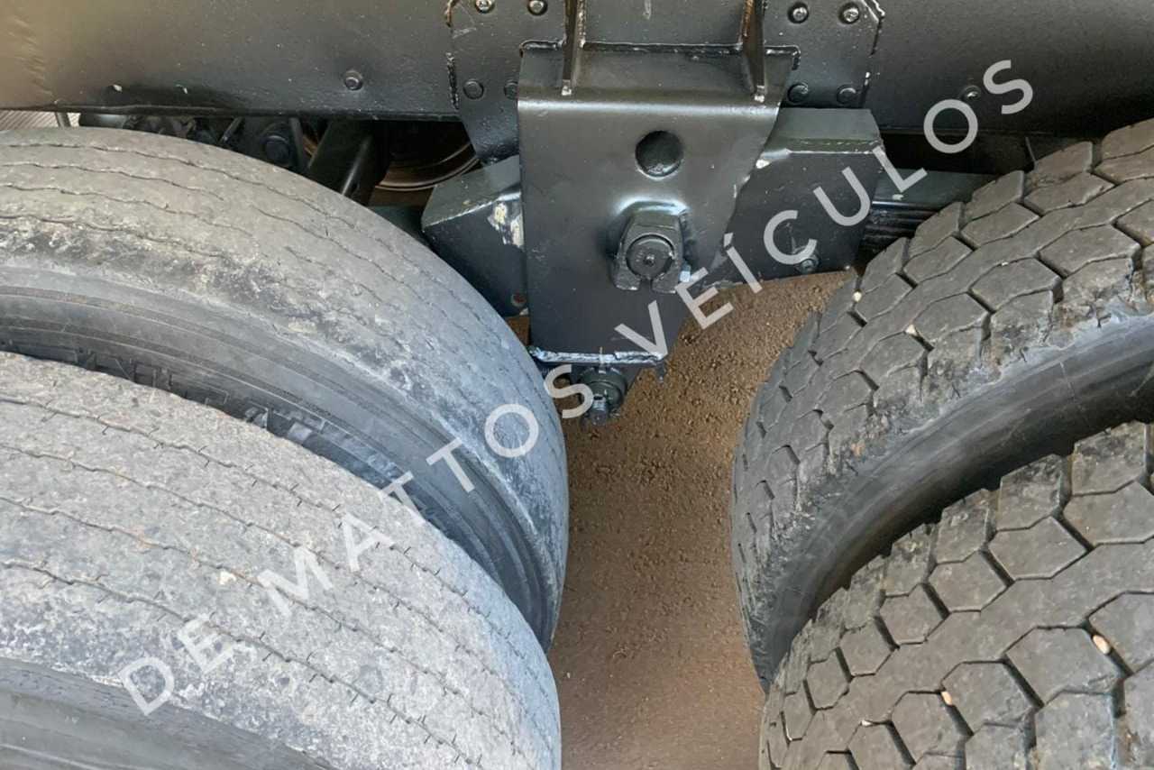 Mercedes Benz MB 1620 - 98/98 11