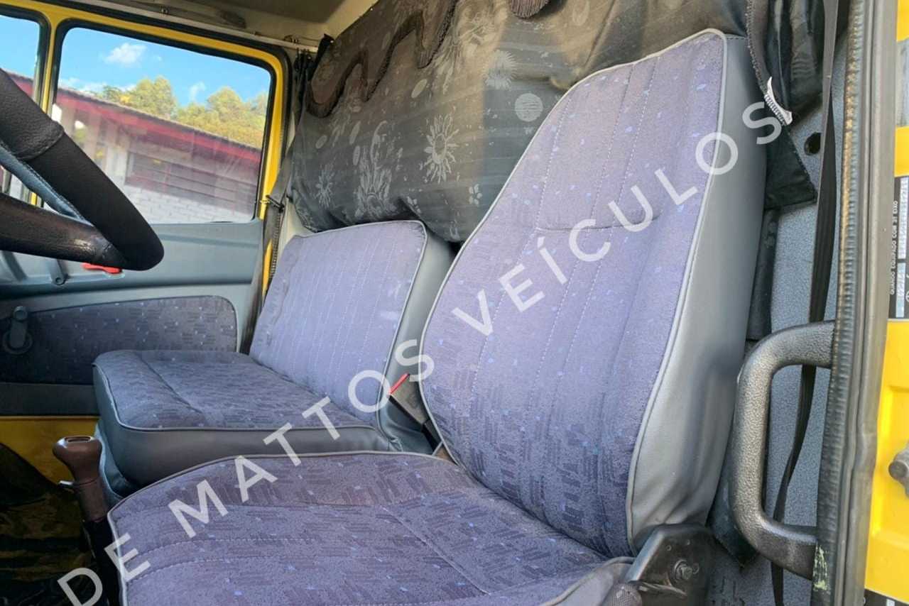 Mercedes Benz MB 1620 - 98/98 18