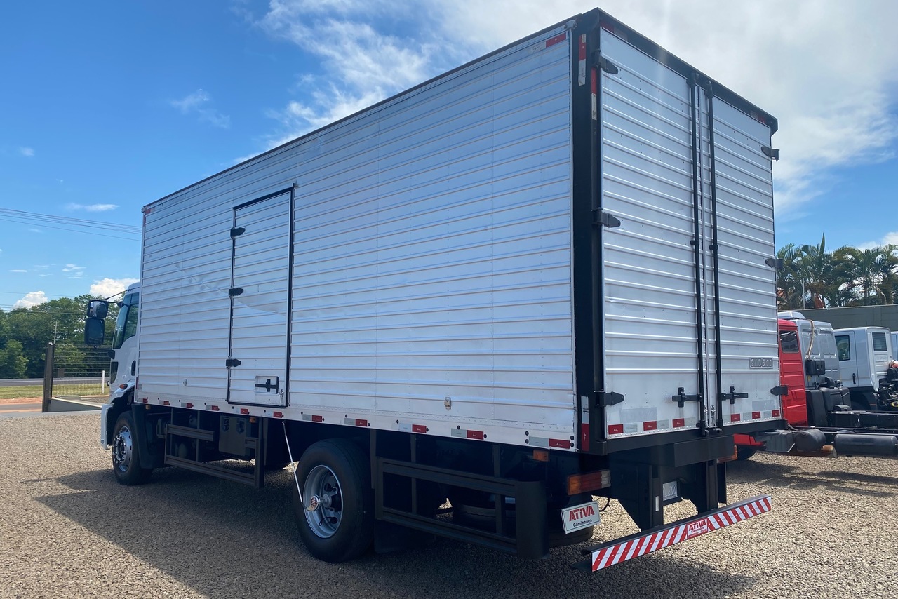 Ford Cargo 1719 - 13/13 5