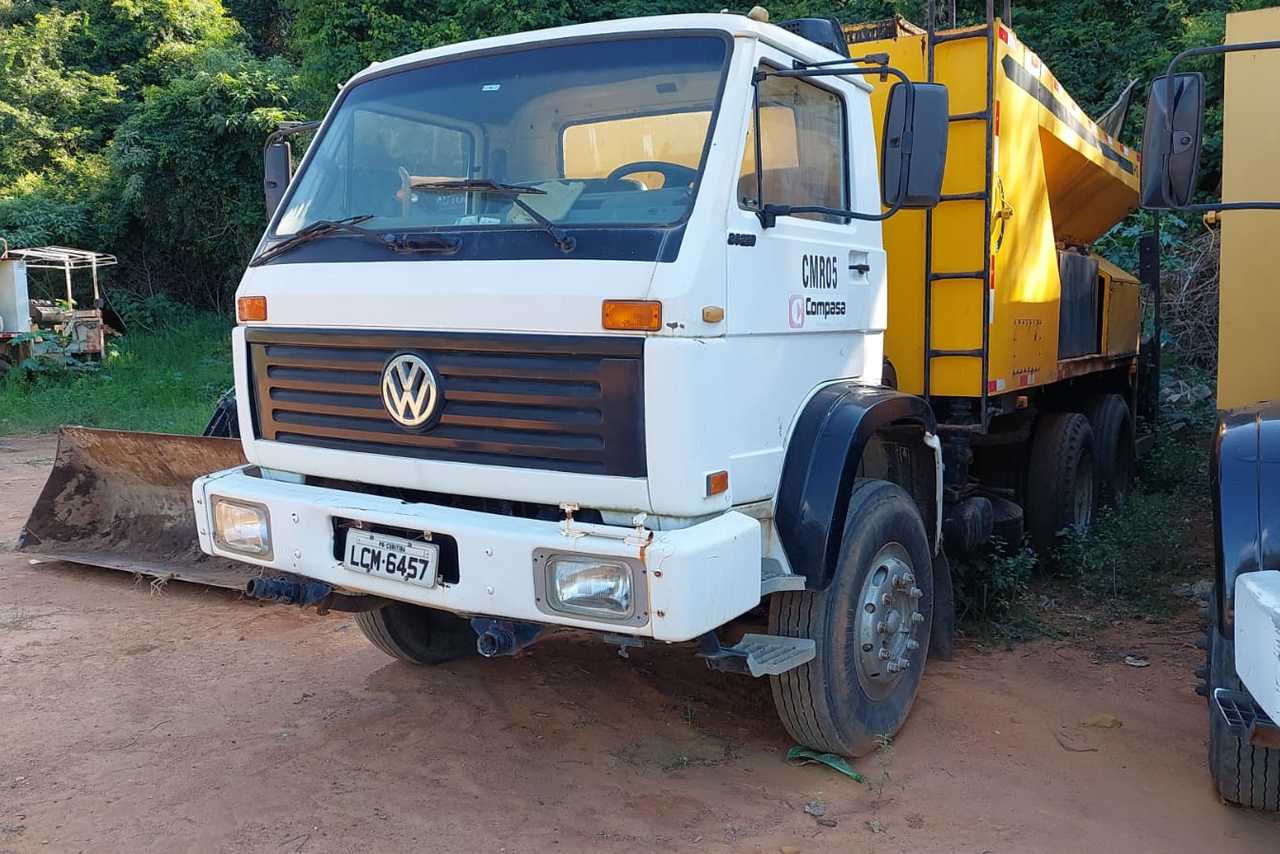 Volkswagen 24 220 - 99/99 6