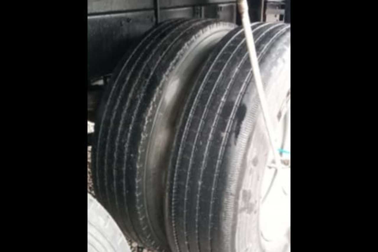 Mercedes Benz MB 1620 - 04/04 2