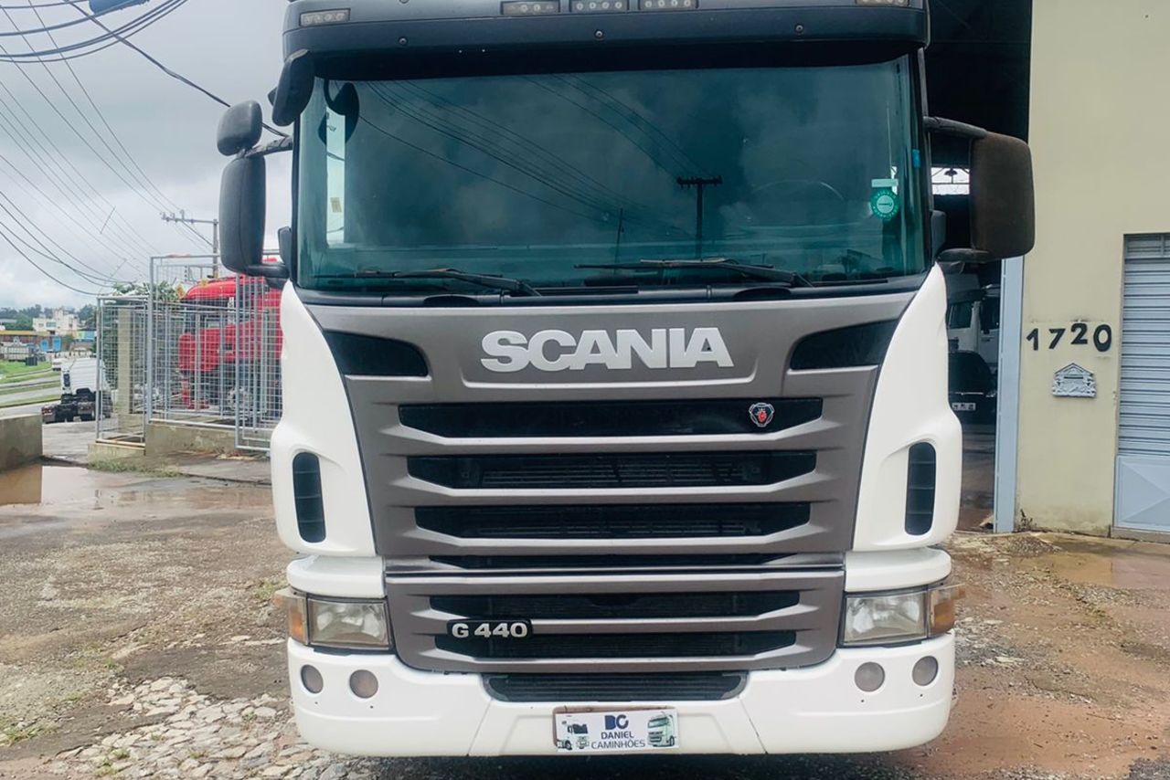 Scania 440 - 12/12 11