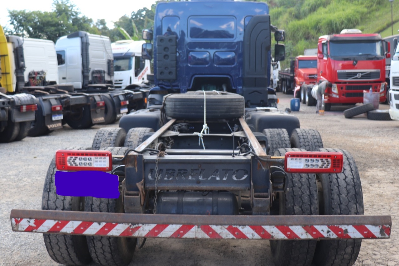 Volvo VM260 - 12/12 13