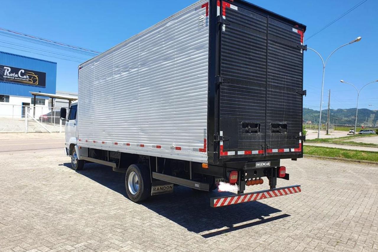 Volkswagen 8 150 - 07/08 10