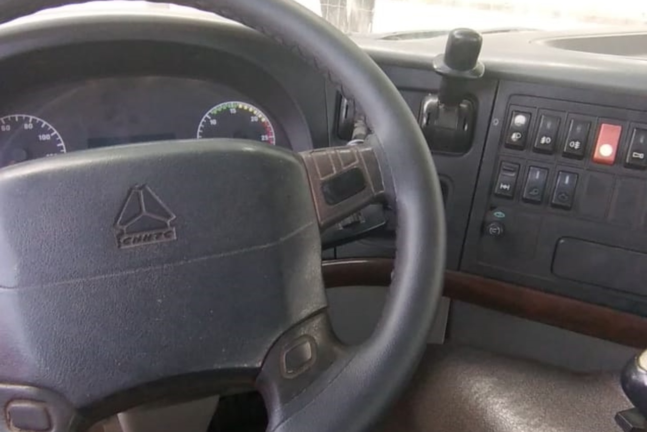 Sinotruk Howo Howo380 - 11/11 14