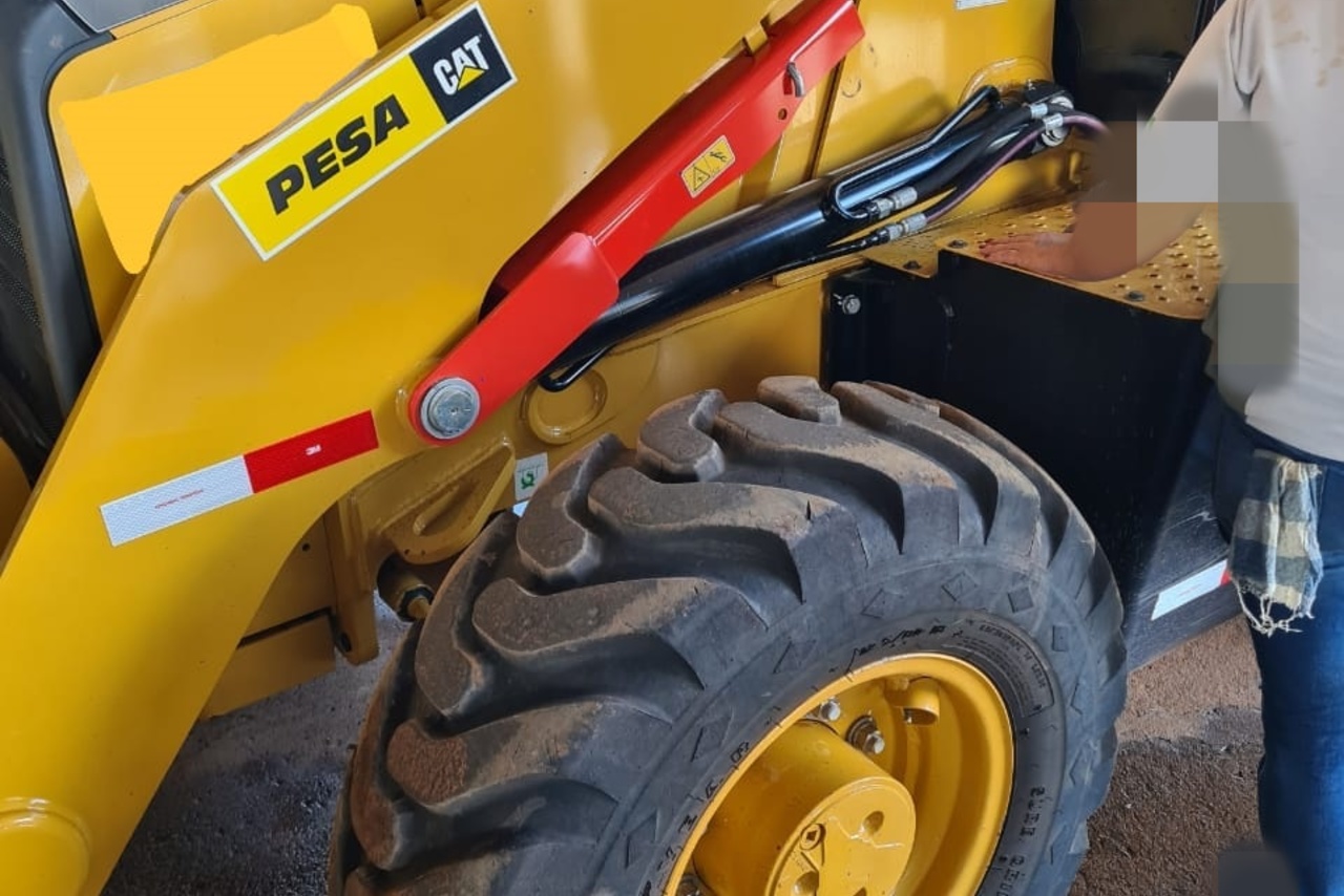Caterpillar 416F2 - 20/20 6