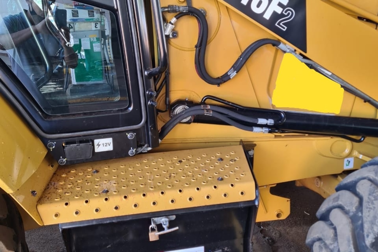 Caterpillar 416F2 - 20/20 10