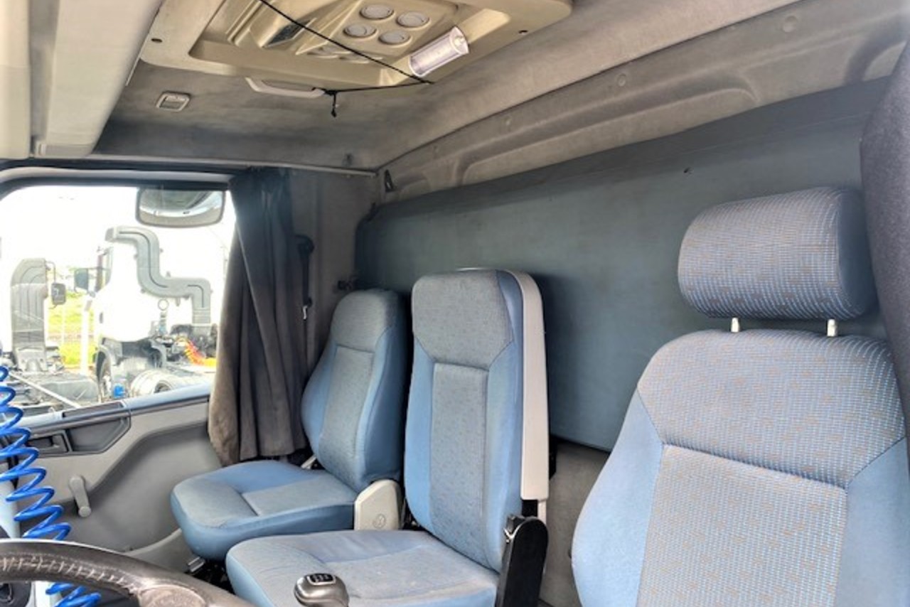 Volkswagen 24-250 E Constellation 3-Eixos - 10/11 4