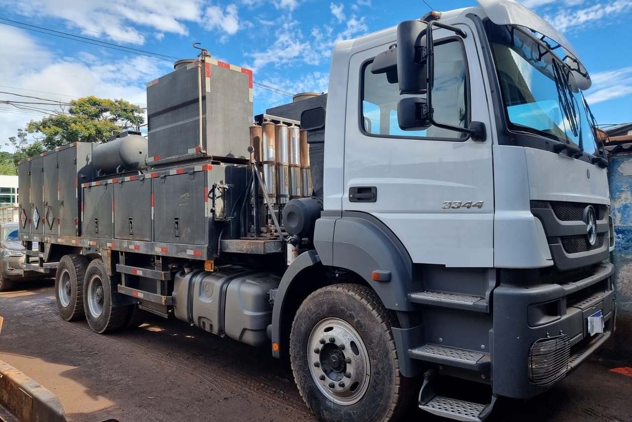 Mercedes Benz Axor 3344 - 16/16 5