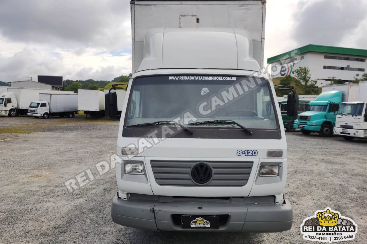 Volkswagen 8 120 - 01/01 2