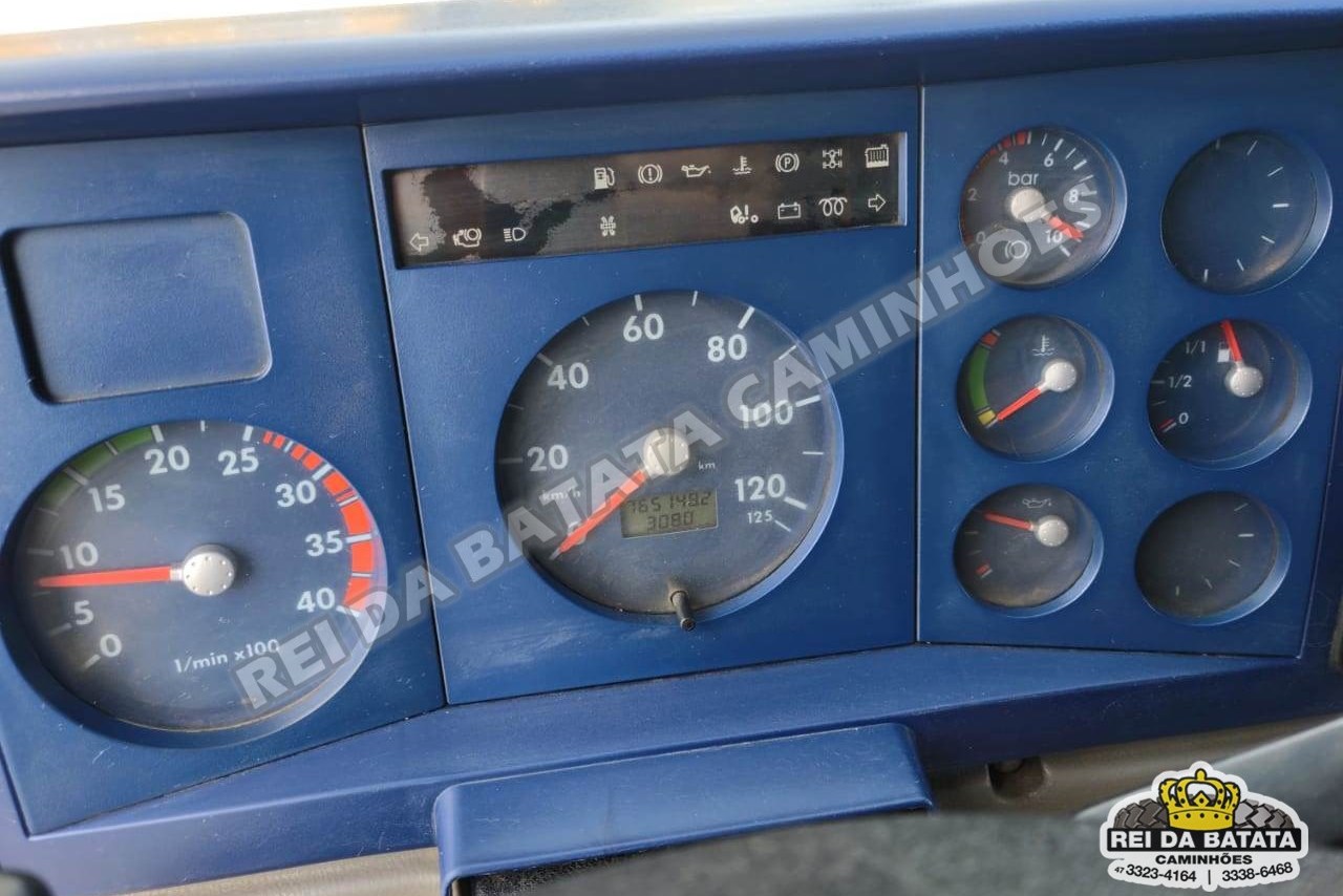 Volkswagen 8 120 - 01/01 11