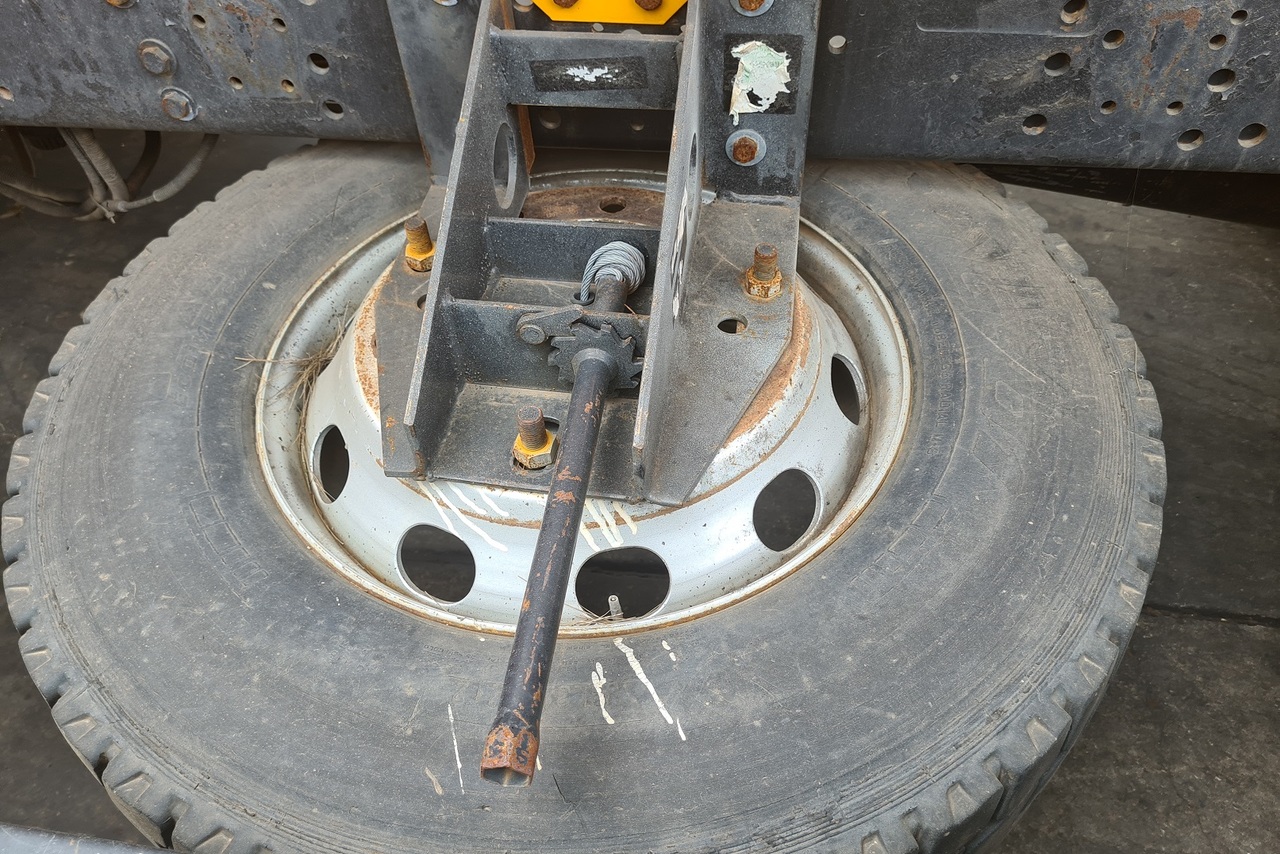 Volkswagen 17 280 - 13/13 12