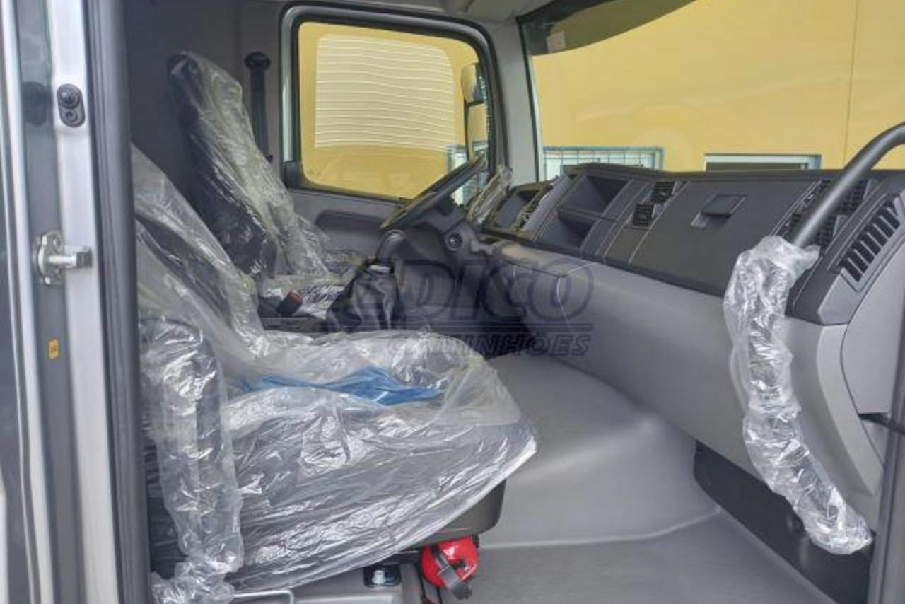 Volkswagen 24-280 E Constellation 6x2 - 21/21 3