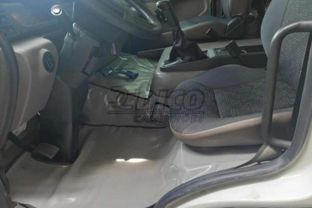Volkswagen 24-280 E Constellation 6x2 - 12/12 3