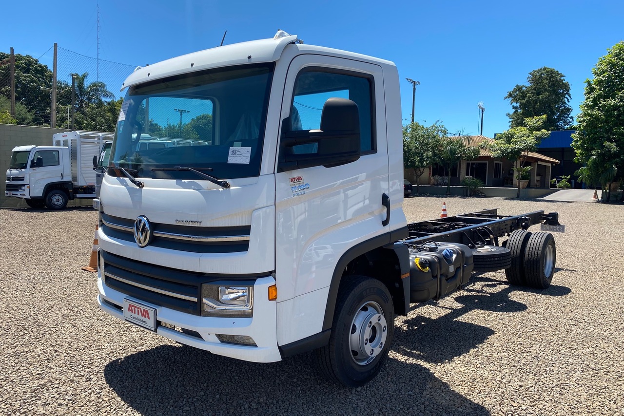 Volkswagen 11-180 Delivery  - 21/22 4