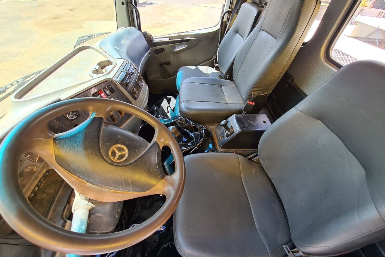 Mercedes Benz MB 1518 - 08/08 3