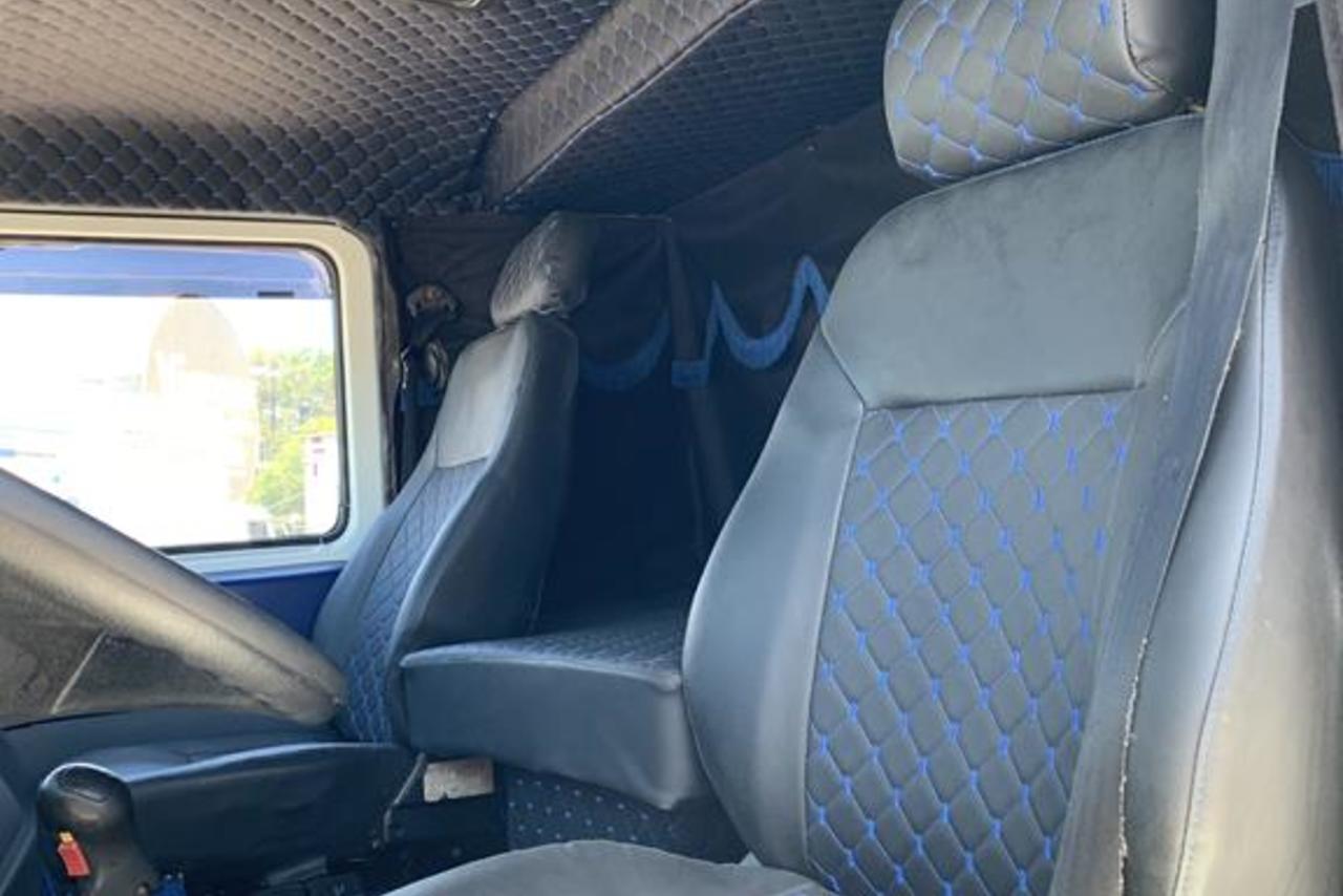 Volkswagen 23 220 - 05/05 3