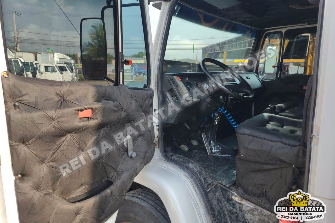 Mercedes Benz MB 1214 - 90/90 9