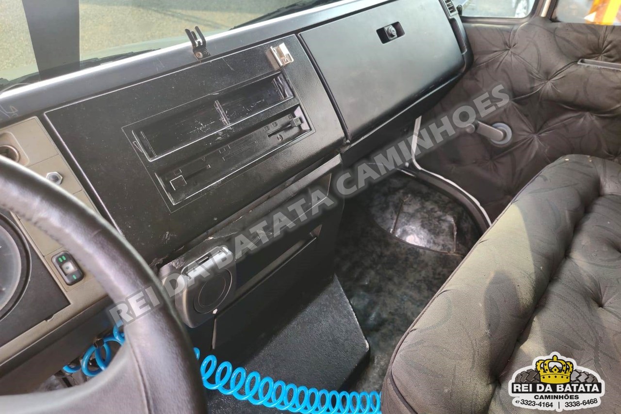 Mercedes Benz MB 1214 - 90/90 15