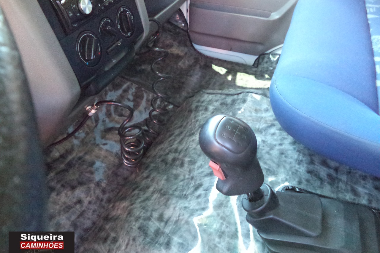 Volkswagen 13-180 - 05/05 14