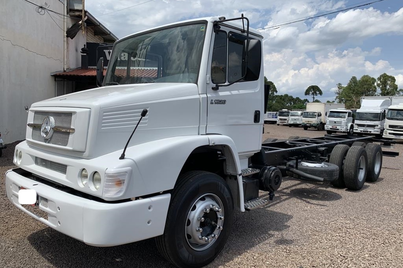 Mercedes Benz MB 1620 - 05/05 4