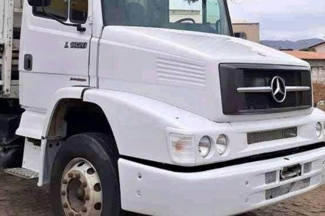 Mercedes Benz MB 1620 - 07/08 4