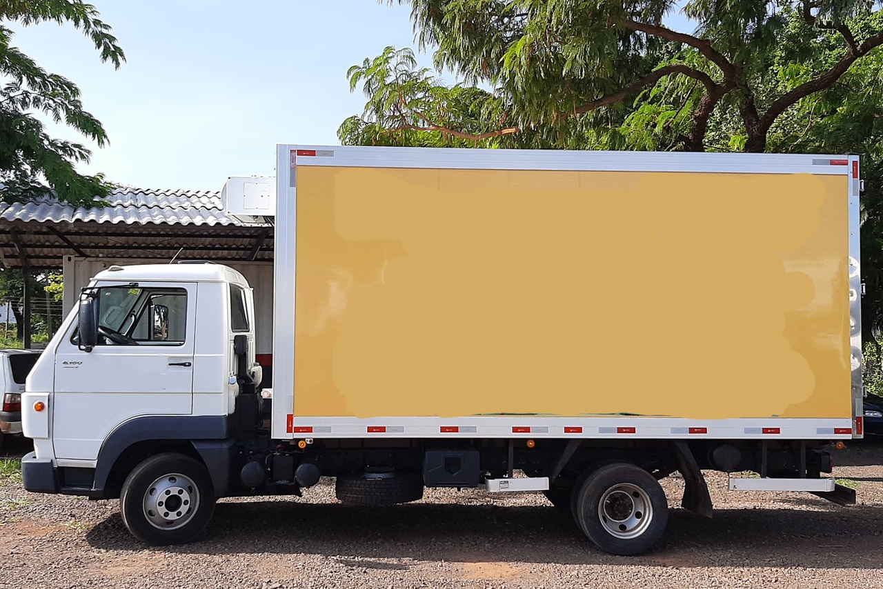 Volkswagen 8 160 - 16/16 4