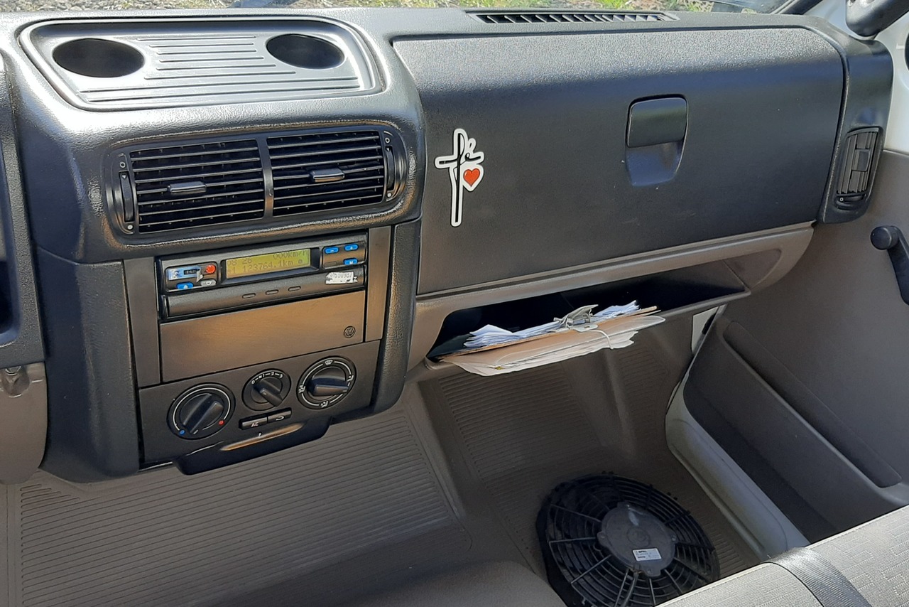 Volkswagen 8 160 - 16/16 11