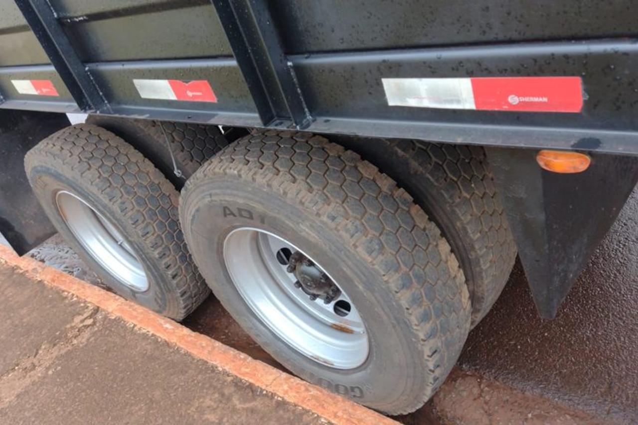 Ford Cargo2422 - 09/09 5