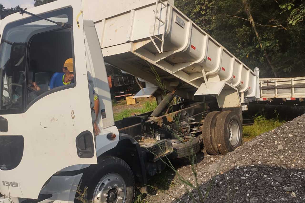 Ford Cargo1319 - 12/13 6