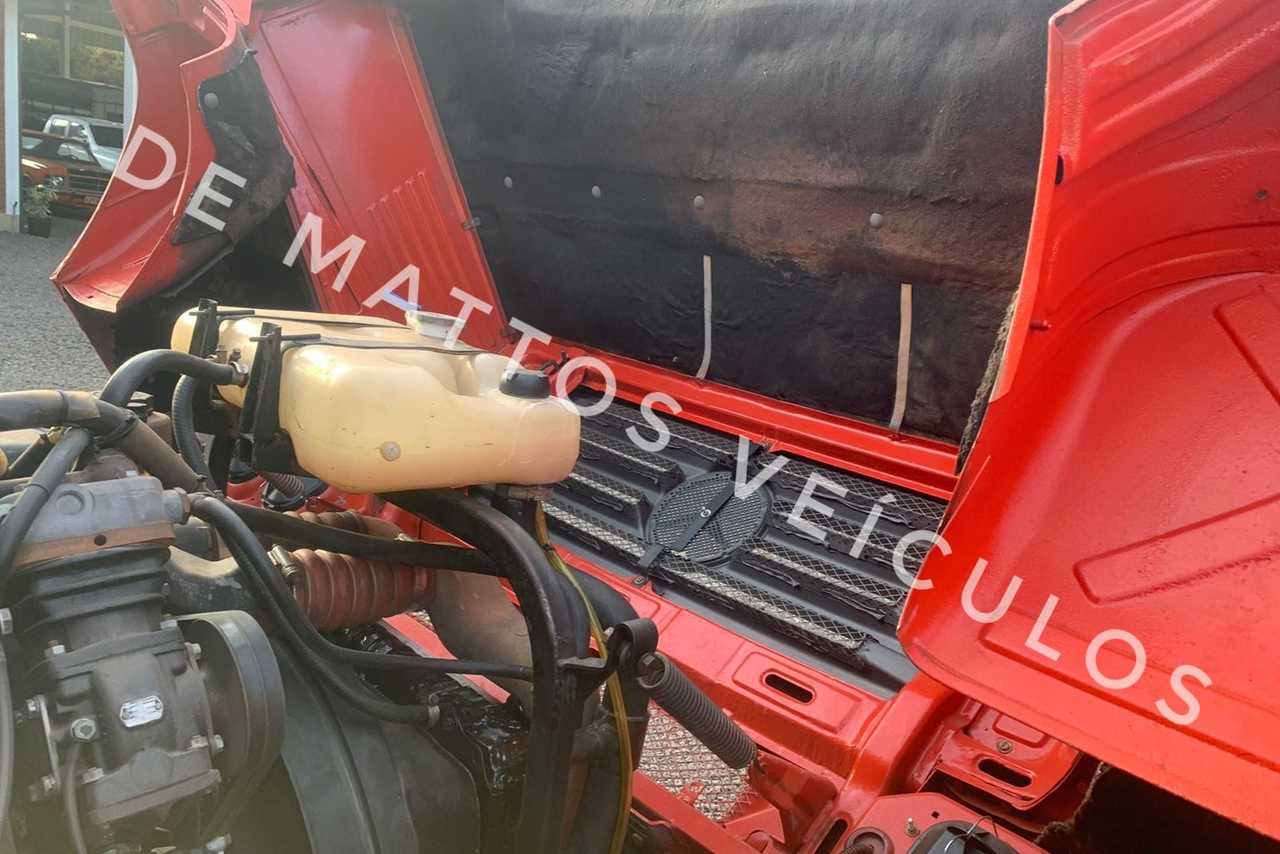 Mercedes Benz MB 1620 - 04/04 17