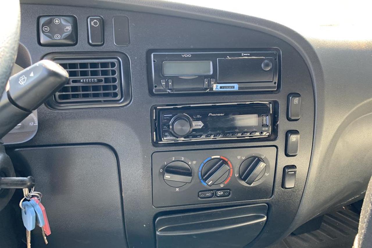 Mercedes Benz Accelo 1016 - 19/20 8