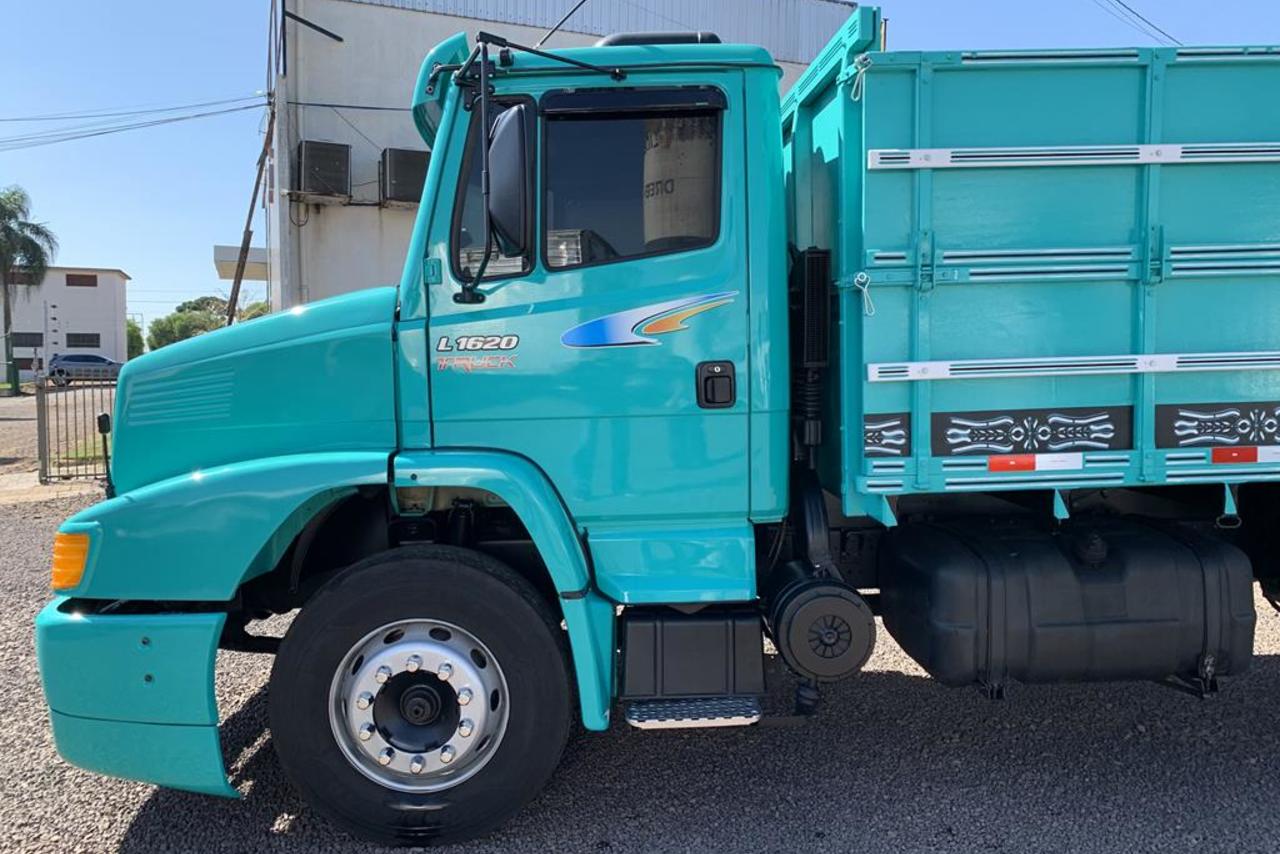 Mercedes Benz MB 1620 - 03/03 3