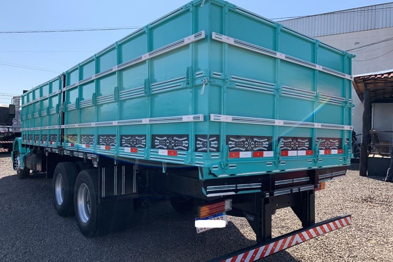 Mercedes Benz MB 1620 - 03/03 4