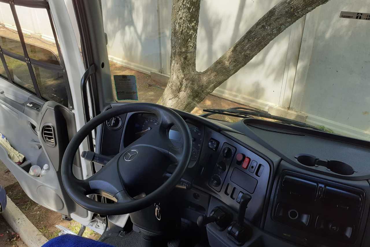 Mercedes Benz Axor 1933 - 11/11 5