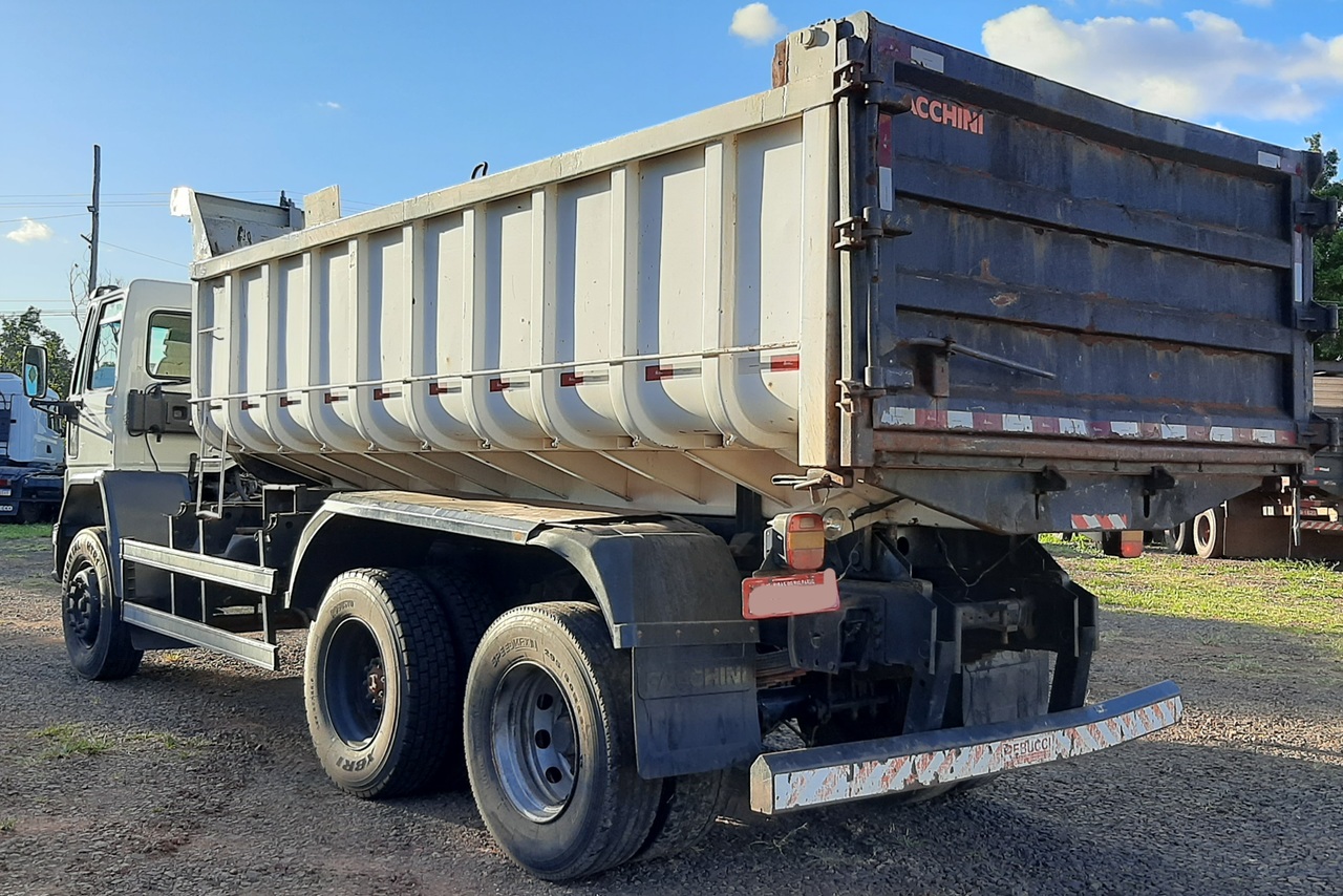 Ford Cargo2428 - 08/08 7