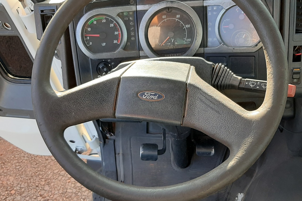 Ford Cargo2428 - 08/08 12