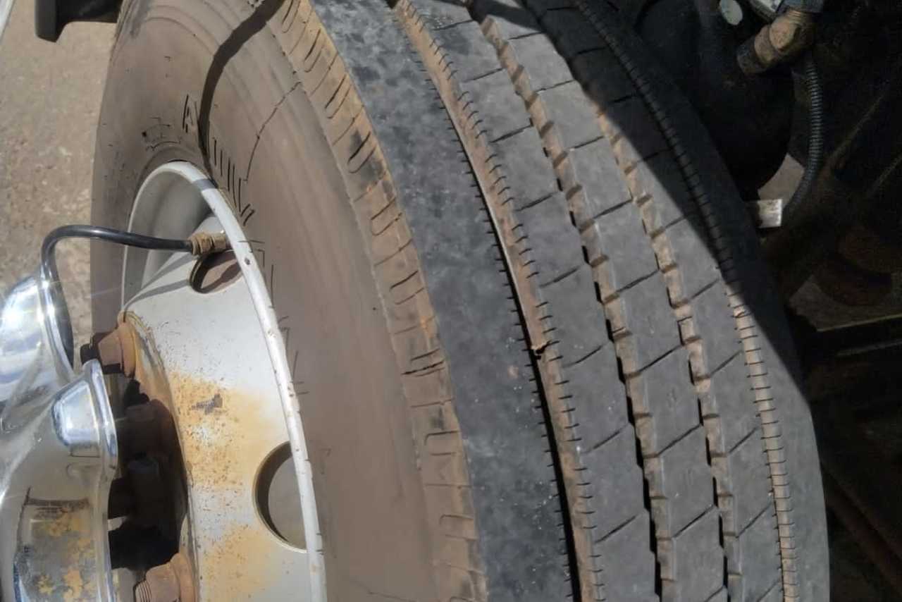 Ford Cargo1119 - 13/15 12