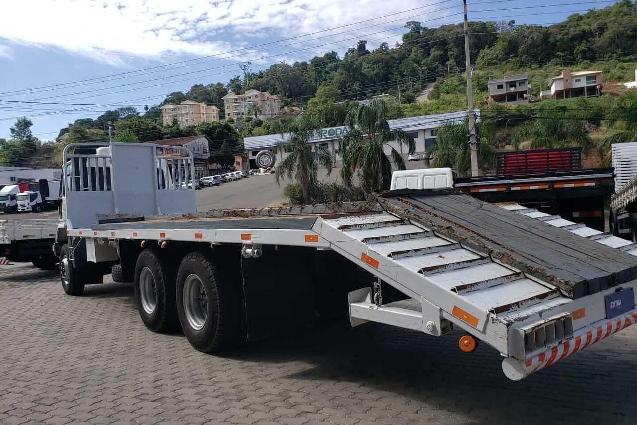 Ford Cargo 2630 - 01/01 8