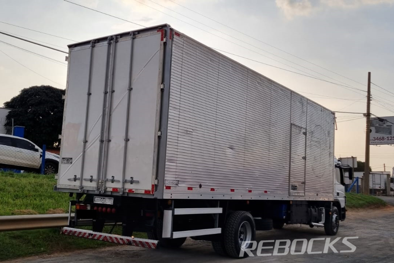 Mercedes Benz MB 1518 - 15/15 3