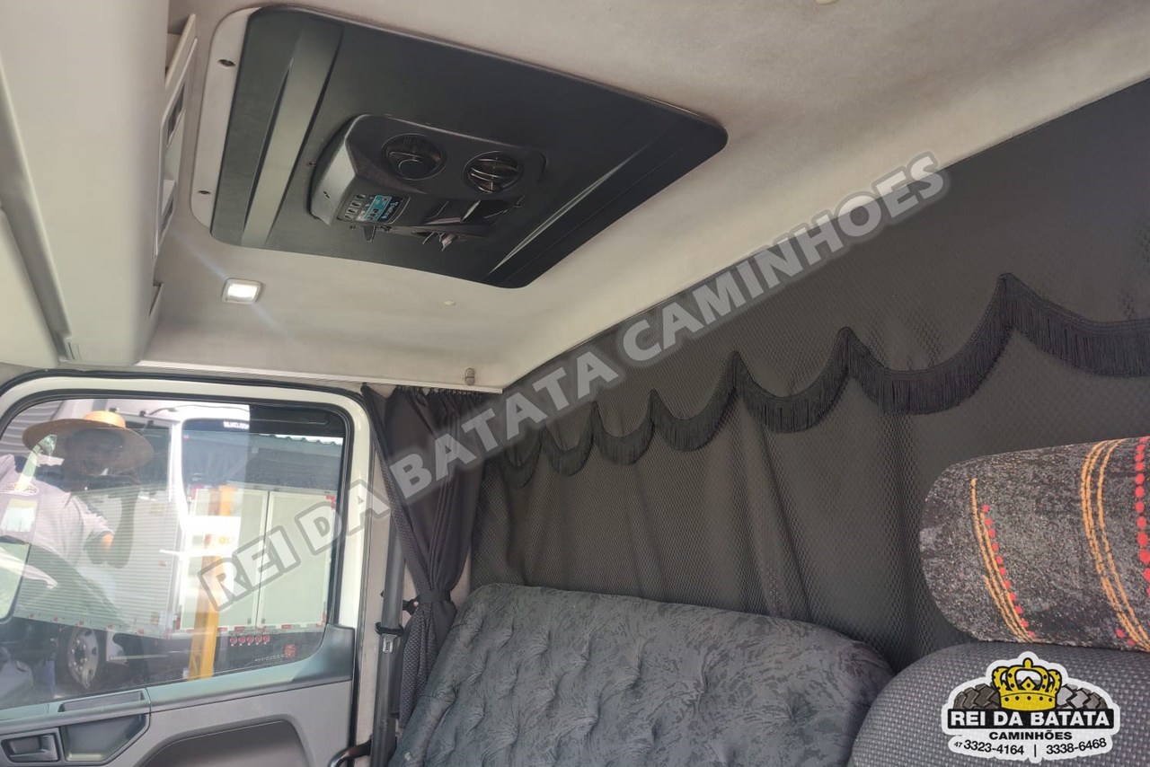 Volkswagen 24-280 E Constellation 6x2 - 13/13 12