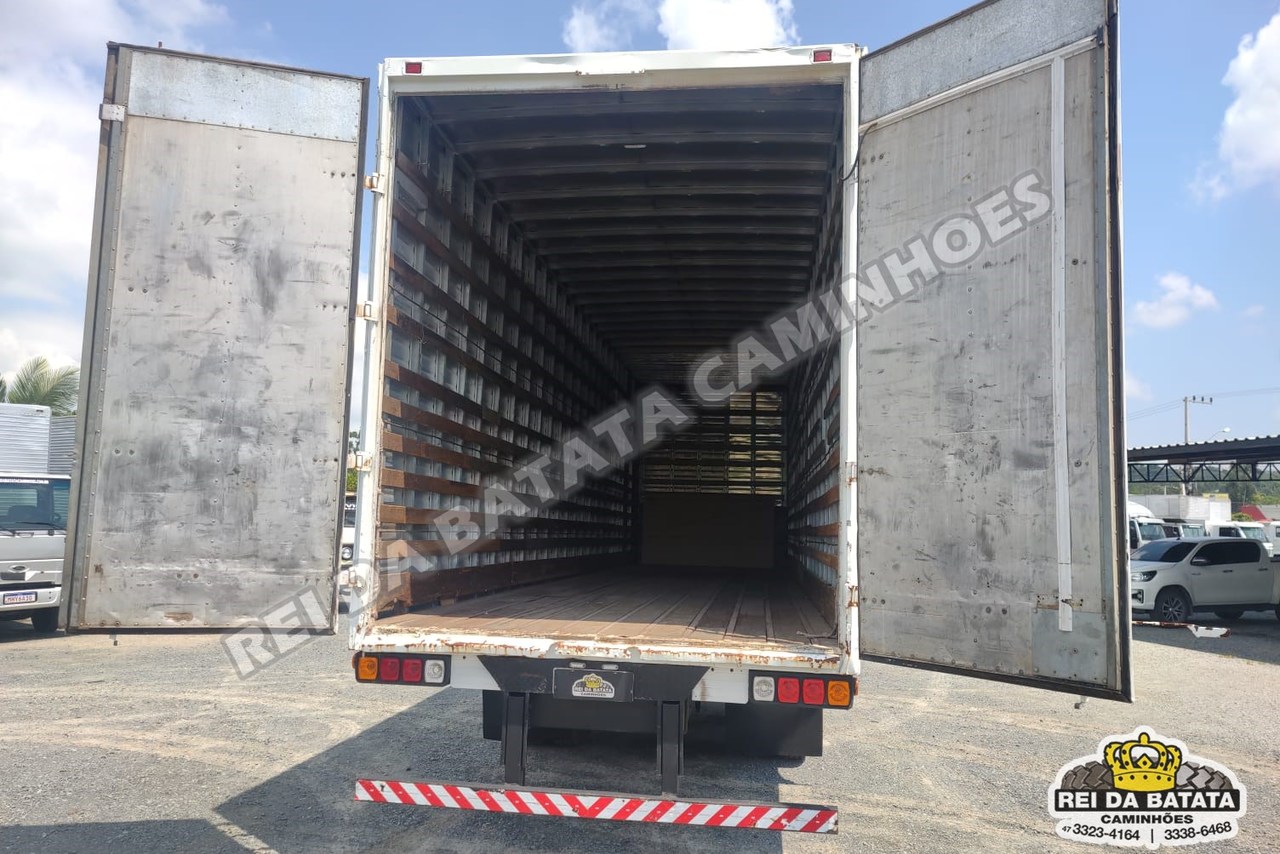Volkswagen 24-280 E Constellation 6x2 - 13/13 13