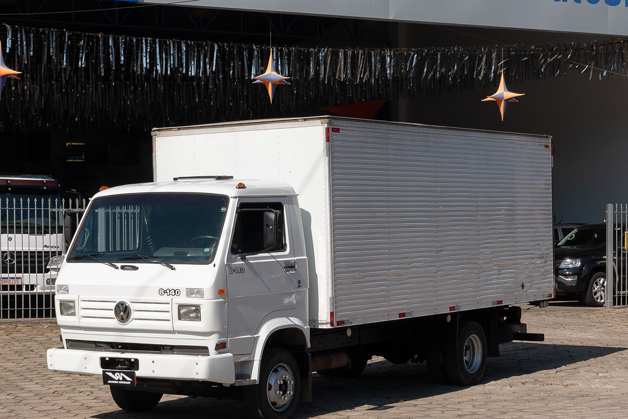 Volkswagen 8 140 - 95/95 2