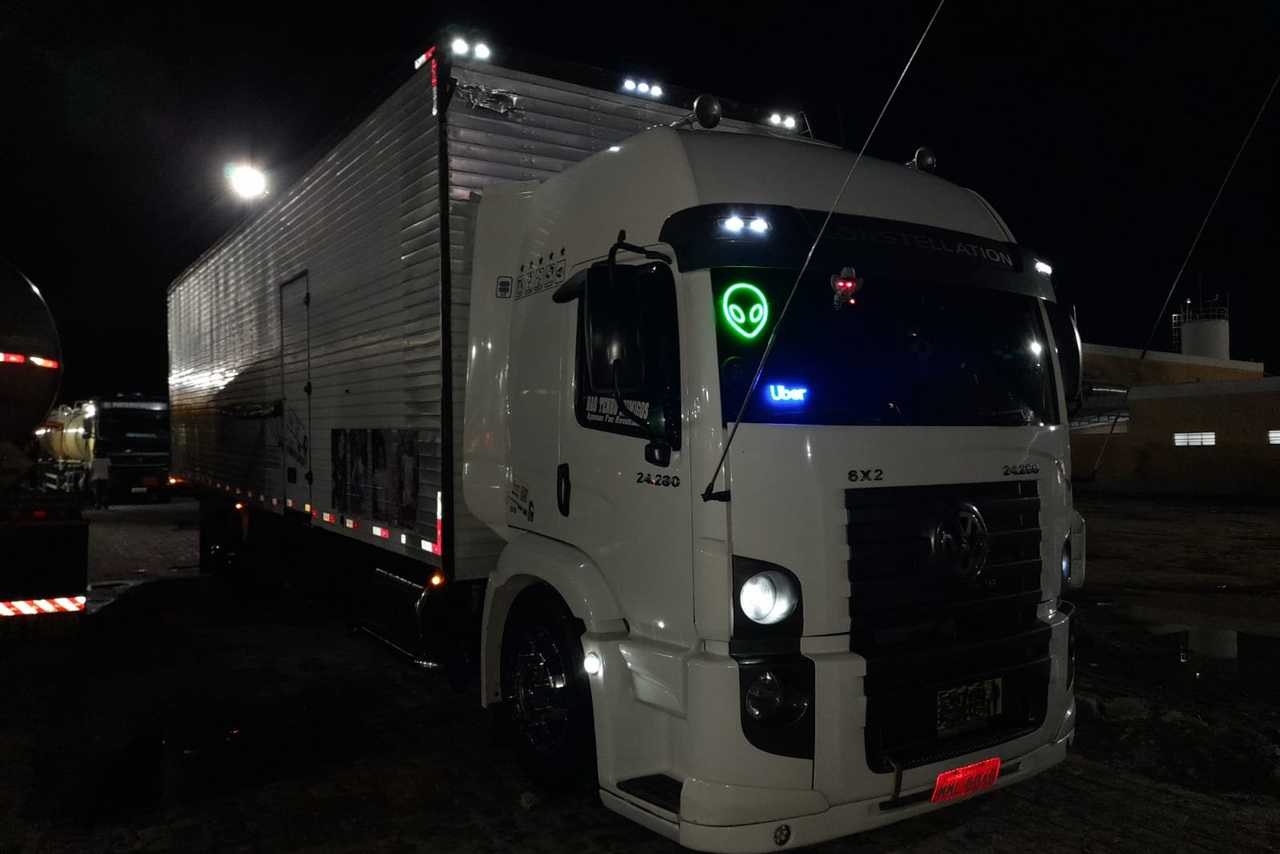 Volkswagen 24-280 E Constellation 6x2 - 14/14 8
