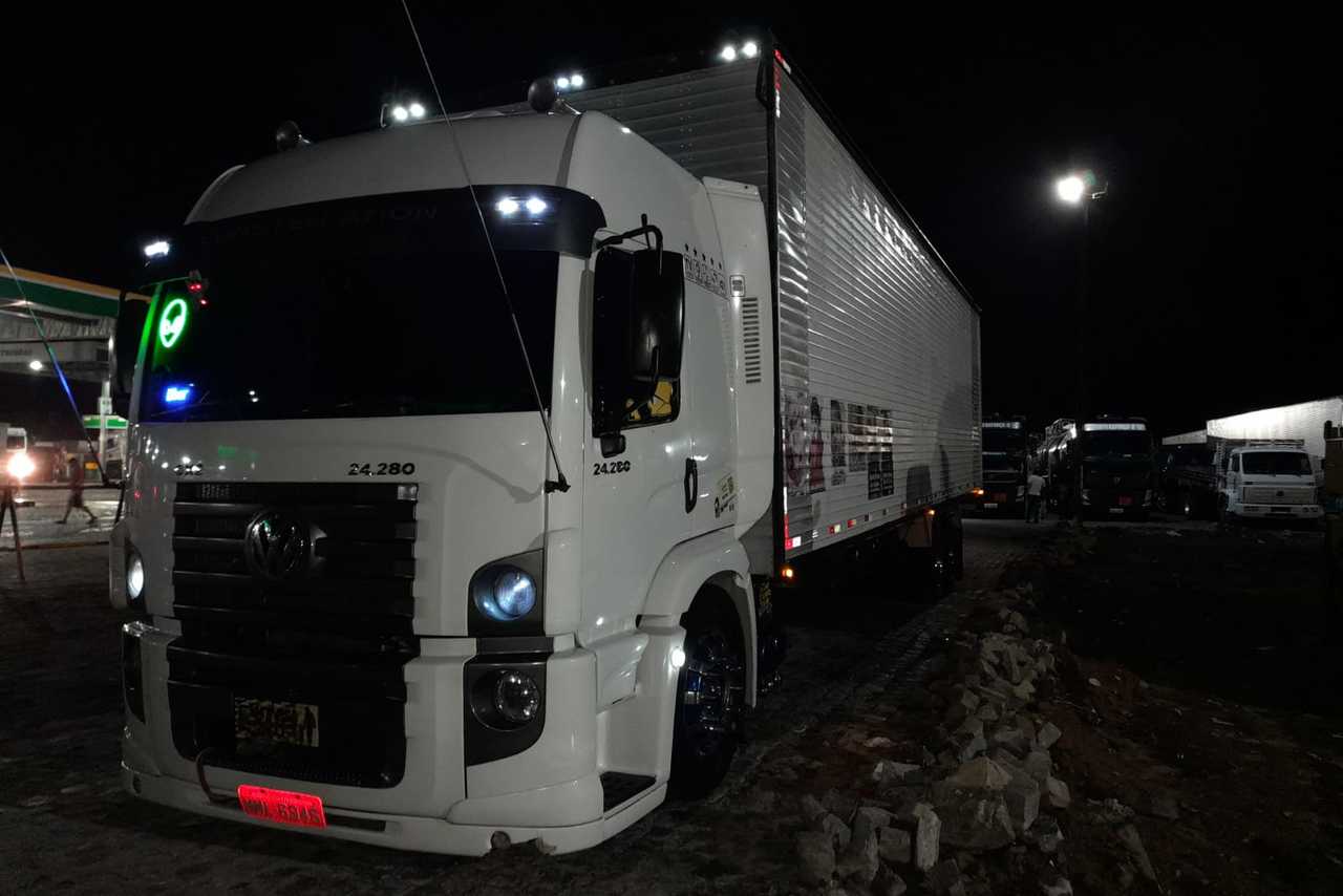 Volkswagen 24-280 E Constellation 6x2 - 14/14 13