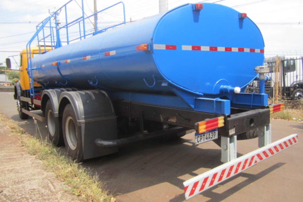 Mercedes Benz MB 2220 - 90/90 4