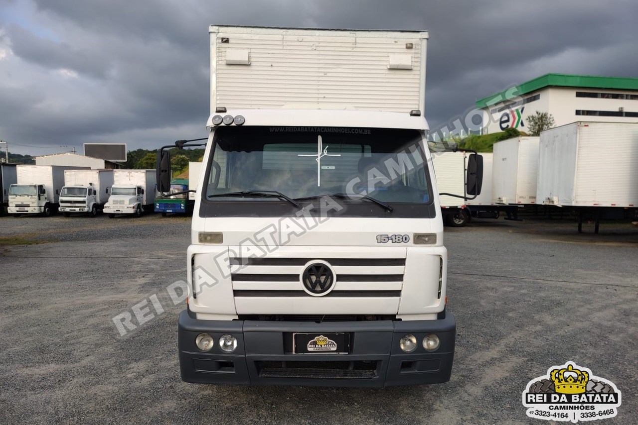 Volkswagen 15-180 E Constellation - 06/06 3