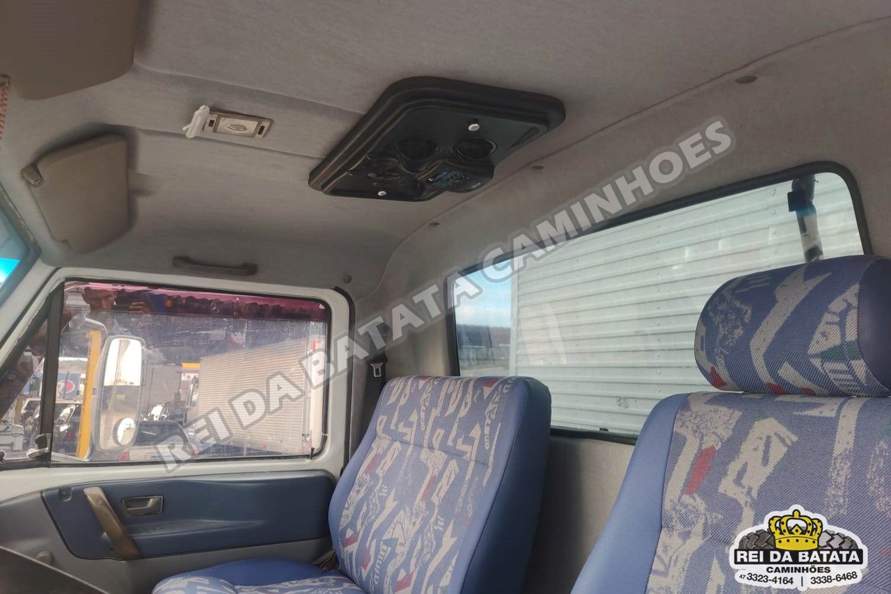 Volkswagen 15-180 E Constellation - 06/06 11